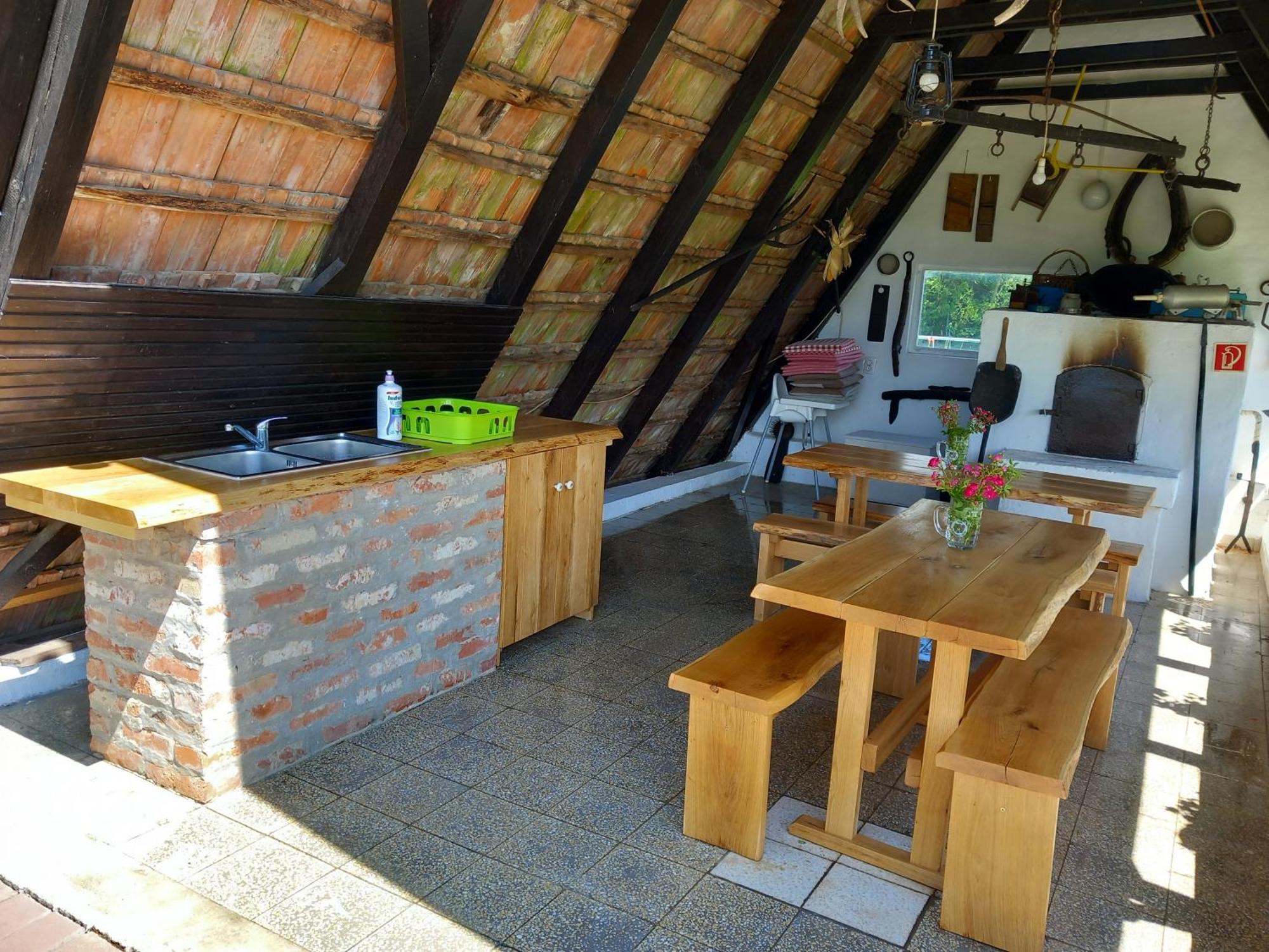 Nyirfas Camping Nagykanizsa Exterior foto